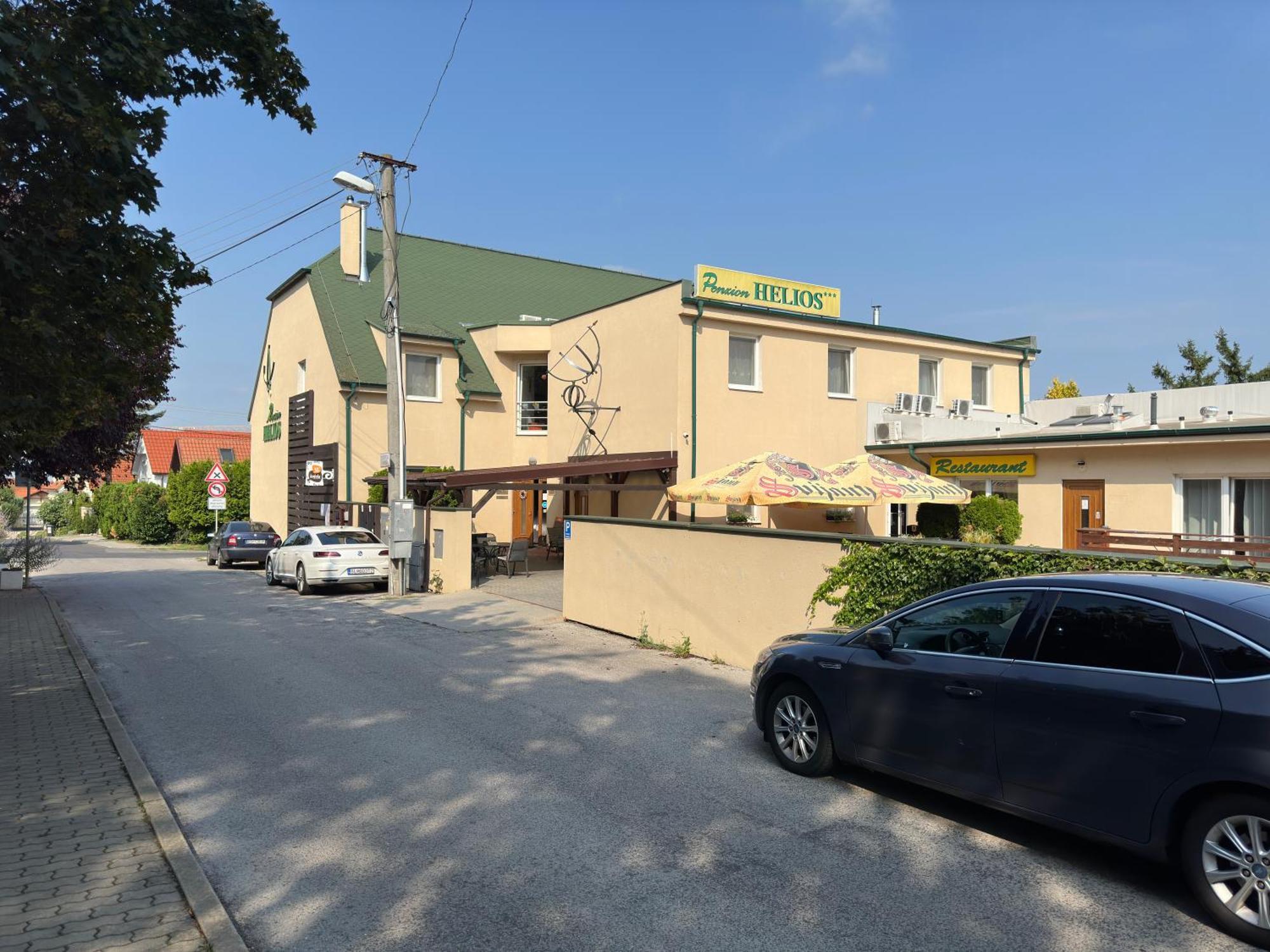 Penzion Helios Bratislava Dış mekan fotoğraf